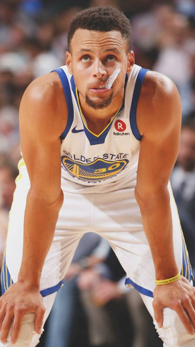 曼联队史最高薪11人阵容：C罗领衔，博格巴和拉什福德入选（曼联史上最高薪11人阵容：C罗领衔，博格巴、拉什福德在列）