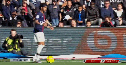 中超历年亚军：申花第五次屈居亚军，超越国安、泰山排名第一（中超历届亚军榜：申花五度屈居第二，超越国安与泰山居首）