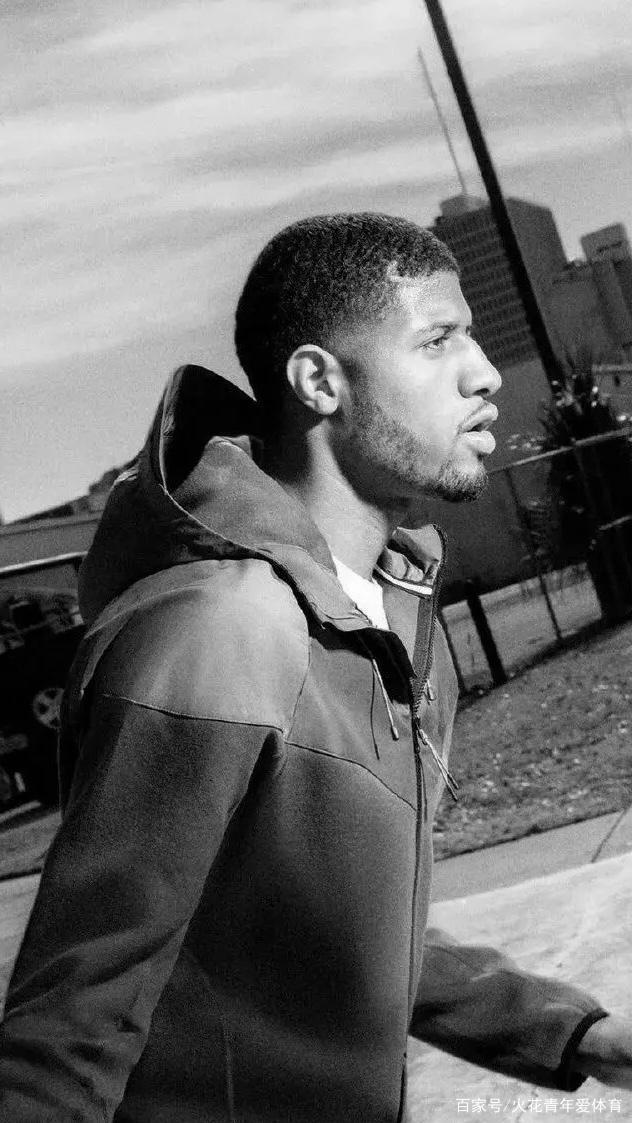 爱德华兹连续6场30+，追平队史最长30+场次纪录（爱德华兹连砍6场30+，追平队史最长连30+纪录）