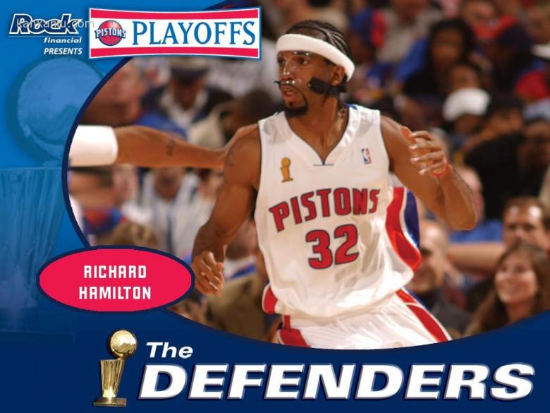 火箭年轻核心刷爆个人纪录（火箭新星刷新生涯纪录）