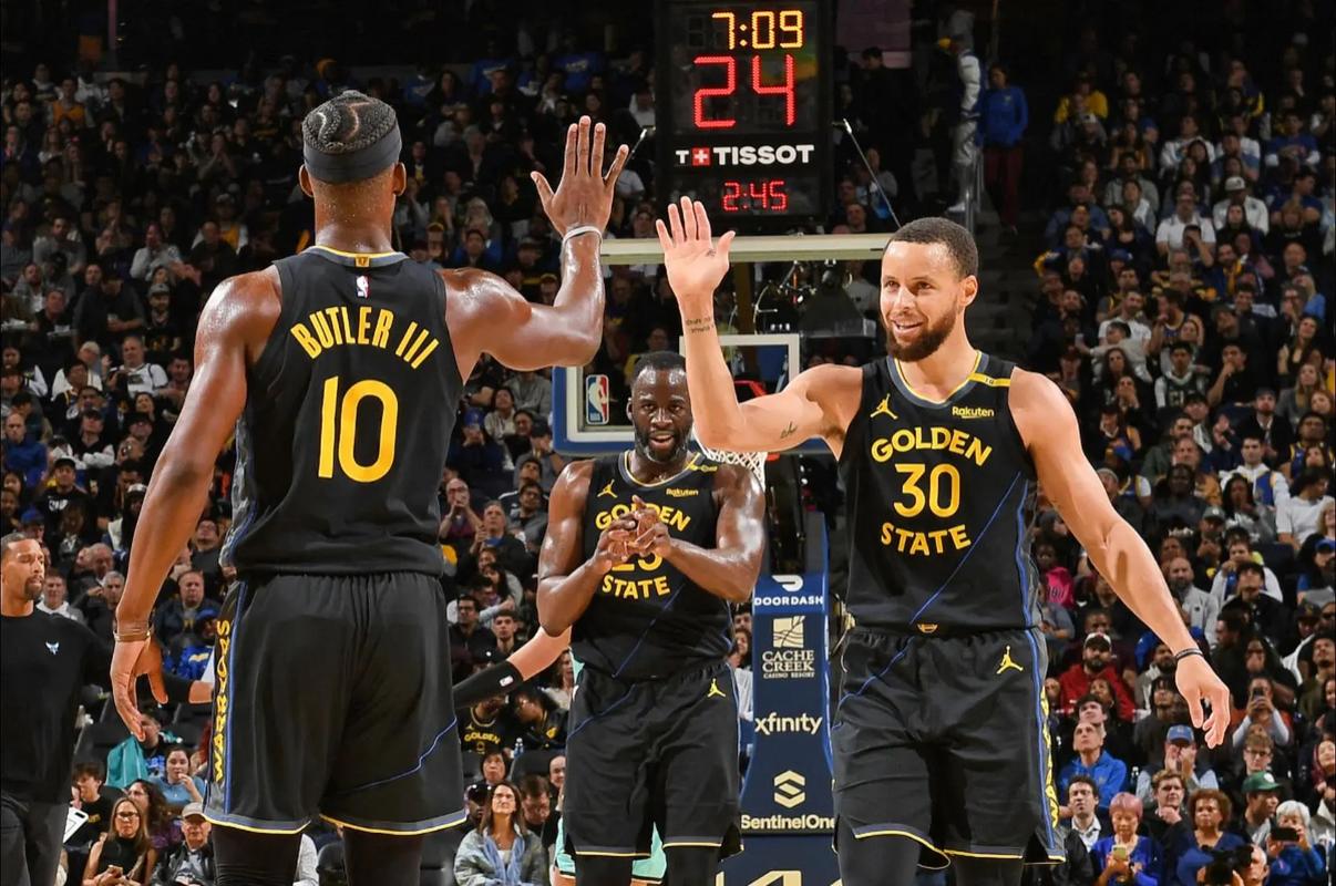 波特：期待库卢在圣诞节复出，但没人知道明年3月时情况如何（波特：希望库卢圣诞回归，明年3月状况仍未可知）