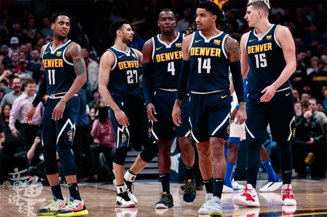 德拉富恩特：将评估赫伊森身体情况，再决定下一场比赛是否让他出场（德拉富恩特：先评估赫伊森身体状态，再决定是否出战下一场）