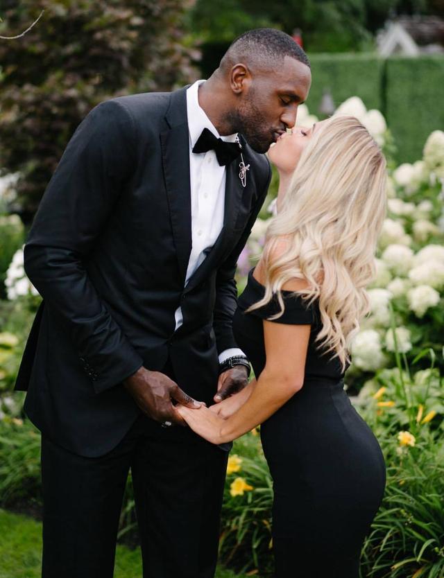 于帕：愿意和登贝莱在俱乐部合作，我当然会续约留在拜仁（于帕：盼与登贝莱在俱乐部联手，我当然会续约留守拜仁）