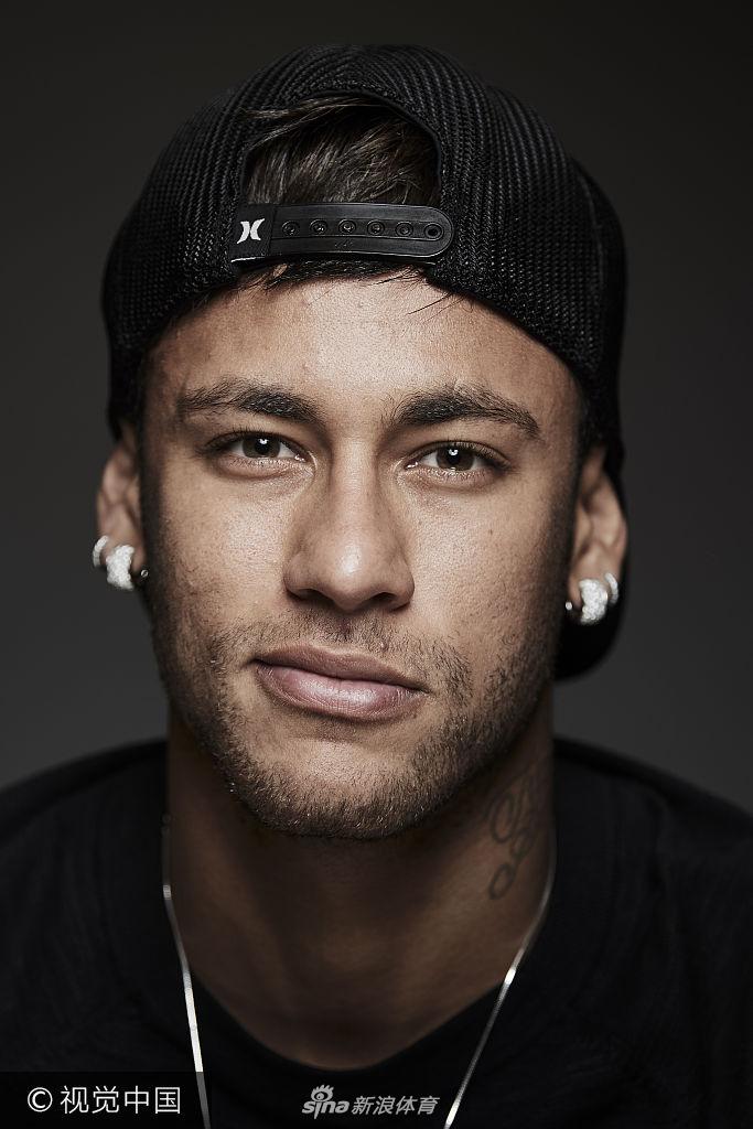 巴媒：内马尔左膝半月板受伤，无缘2025年剩余全部赛事（巴西媒体称内马尔左膝半月板受损，将缺席2025年余下所有比赛）