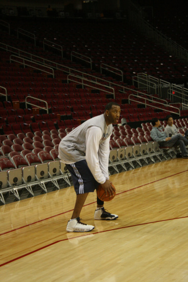 爆大冷！3-2，男排亚洲独苗挺进世锦赛8强，中国男排同组劲敌出局（3比2逆袭，亚洲独苗挺进世锦赛八强，中国男排同组劲敌止步）