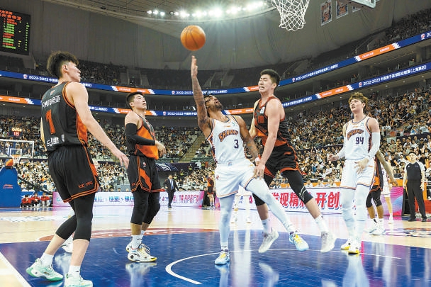 队报：罗马有意冬窗签恩博洛，已经与球员接触了解情况（《队报》：罗马冬窗有意引进恩博洛，已与球员取得联系）