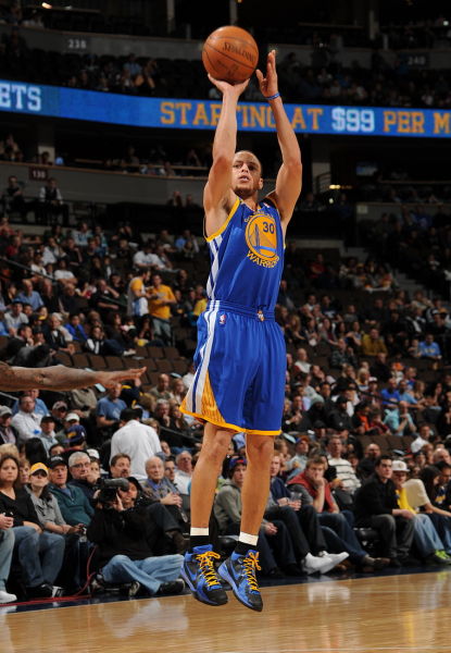 国足进攻体系如何改进？（国足如何打造更高效的进攻体系？）